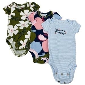 Carter’s Bodysuits Bundle- Short Sleeve | Baby Size: NB Newborn | 3pcs